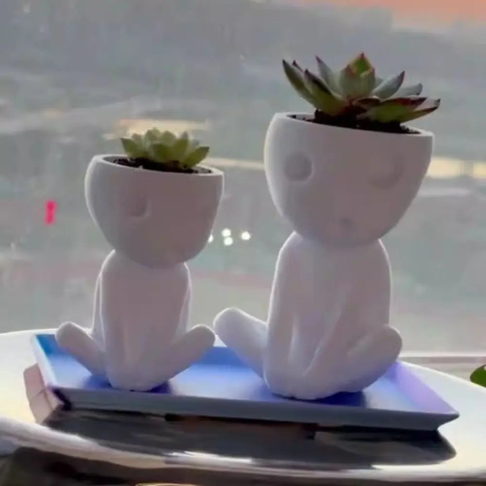 Abstract Vinyl Vase – Minimalist Flower Pot for Hydroponic Plants