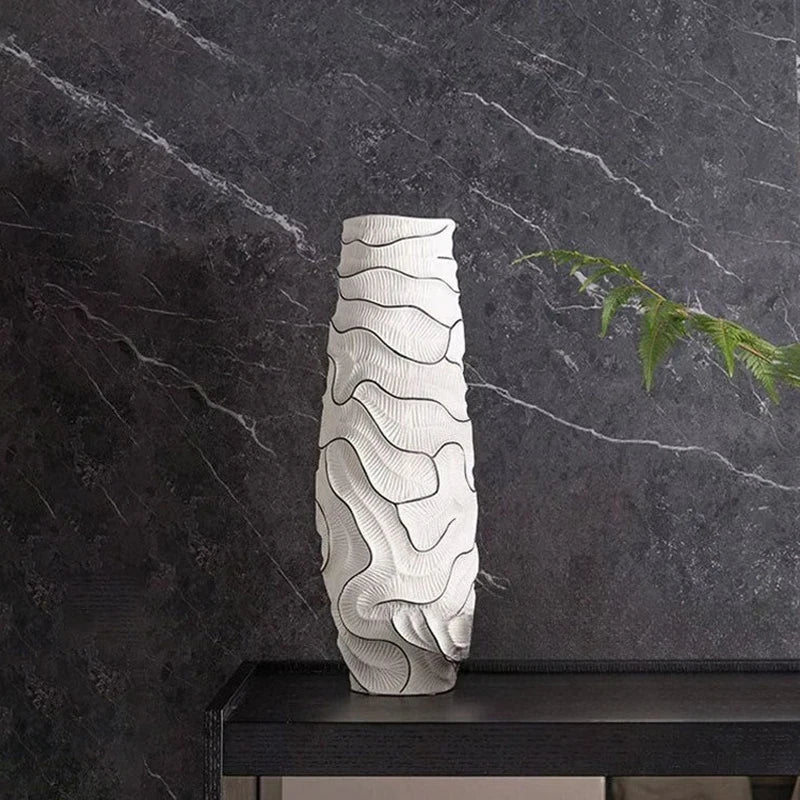 Elegant Nordic Ceramic Vase | Large Minimalist Decorative Container for Modern Décor🏺
